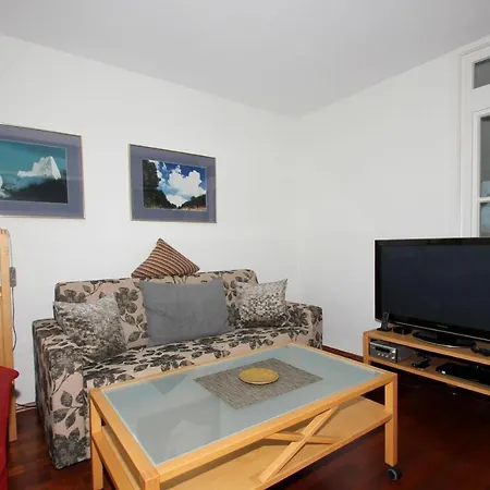 F-1044 Having Apartment *